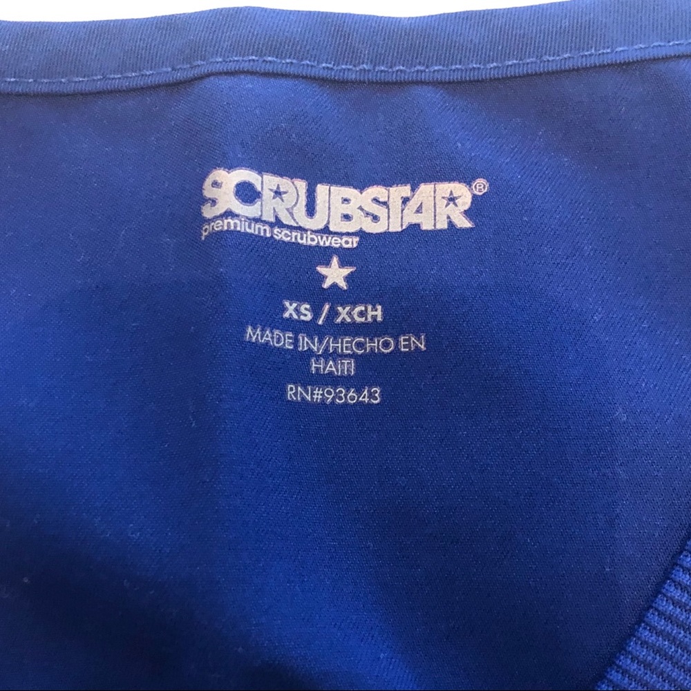 Blue Scrubs - Picture 2 of 5